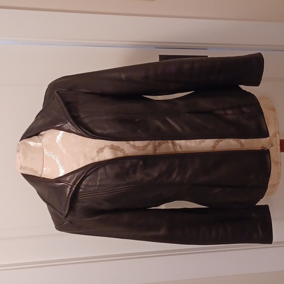 Jones New York Black Leather Scuba-Style Jacket - Picture 7 of 11
